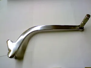 V7 CLASSIC REAR BR PEDAL (#883058)