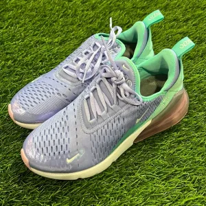 Youth Nike Air Max 270 Shoes